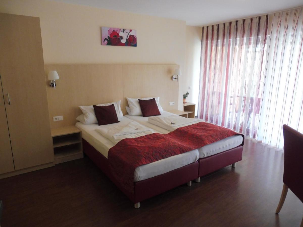 Hotel Gasthof Zum Engel - Gaestehaus คึนเซลเซา ภายนอก รูปภาพ